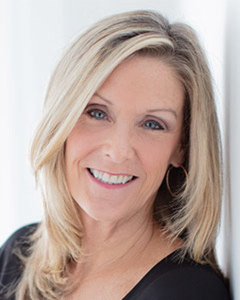 Kathy Boswell - @properties/Christies International Real Estate in Highland, IN