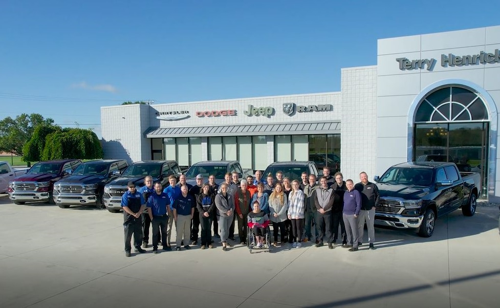 Terry Henricks Chrysler Dodge Jeep RAM in Archbold, OH (3)