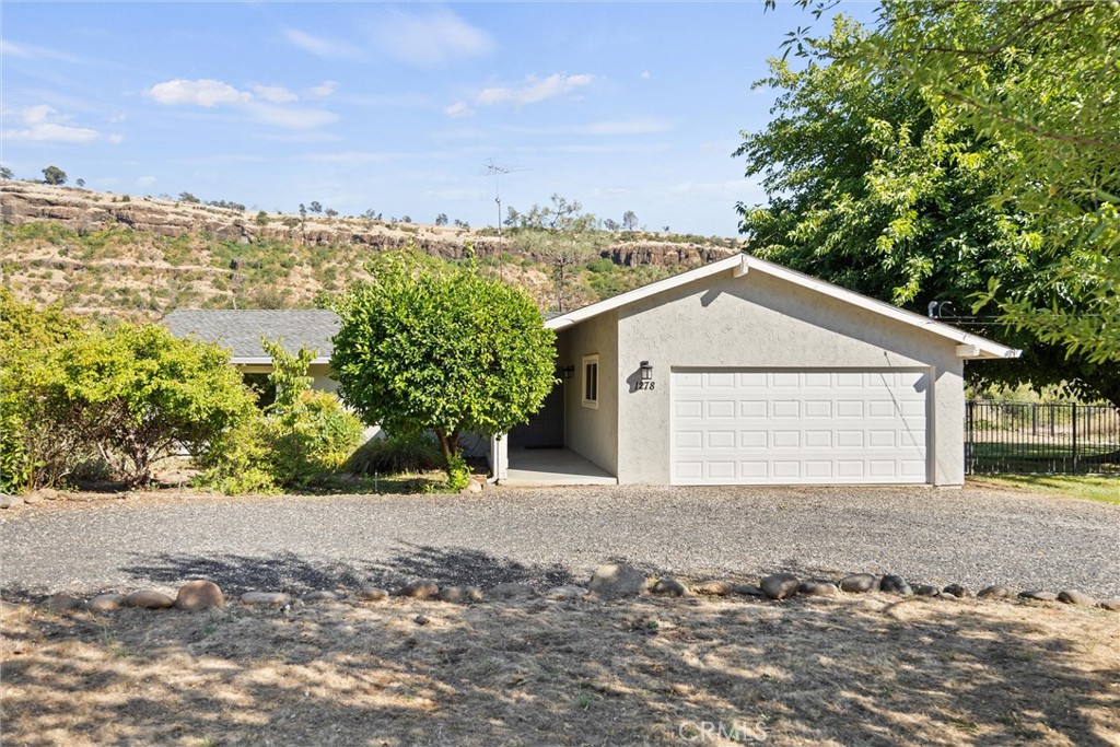 Upside Real Estate - Team Dustin, Top Producing Agents in Chico in Vina, CA