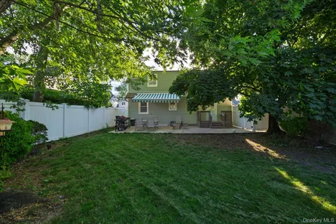 Kelly Forman, Principal Real Estate Advisor, Compass in Long Beach, NY (2)