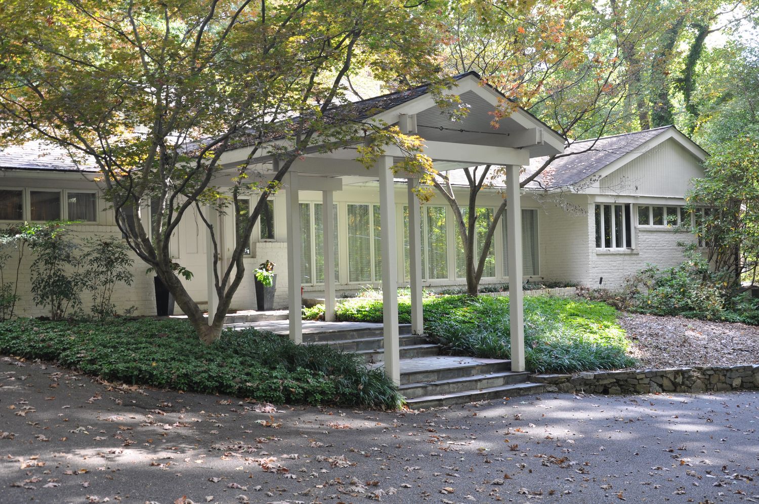 Eva Davis, Your P&rtners at Compass Real Estate in Chevy Chase, MD