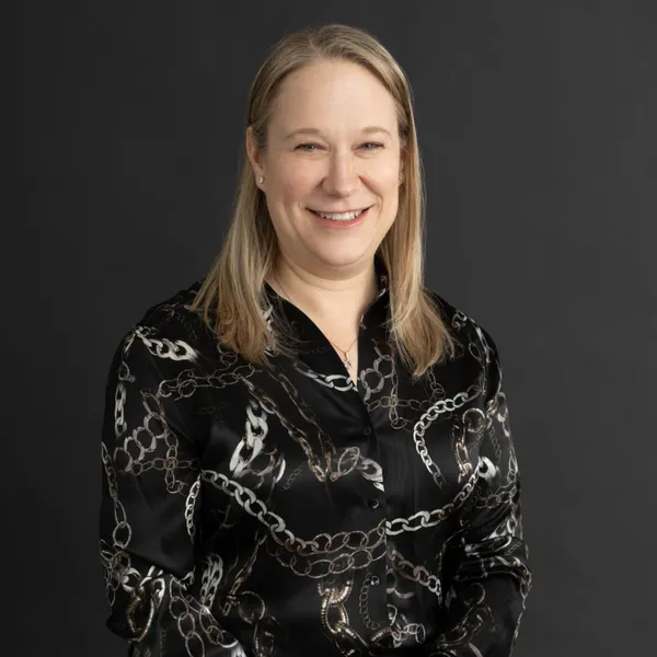 Eva Davis, Your P&rtners at Compass Real Estate in Chevy Chase, MD (4)