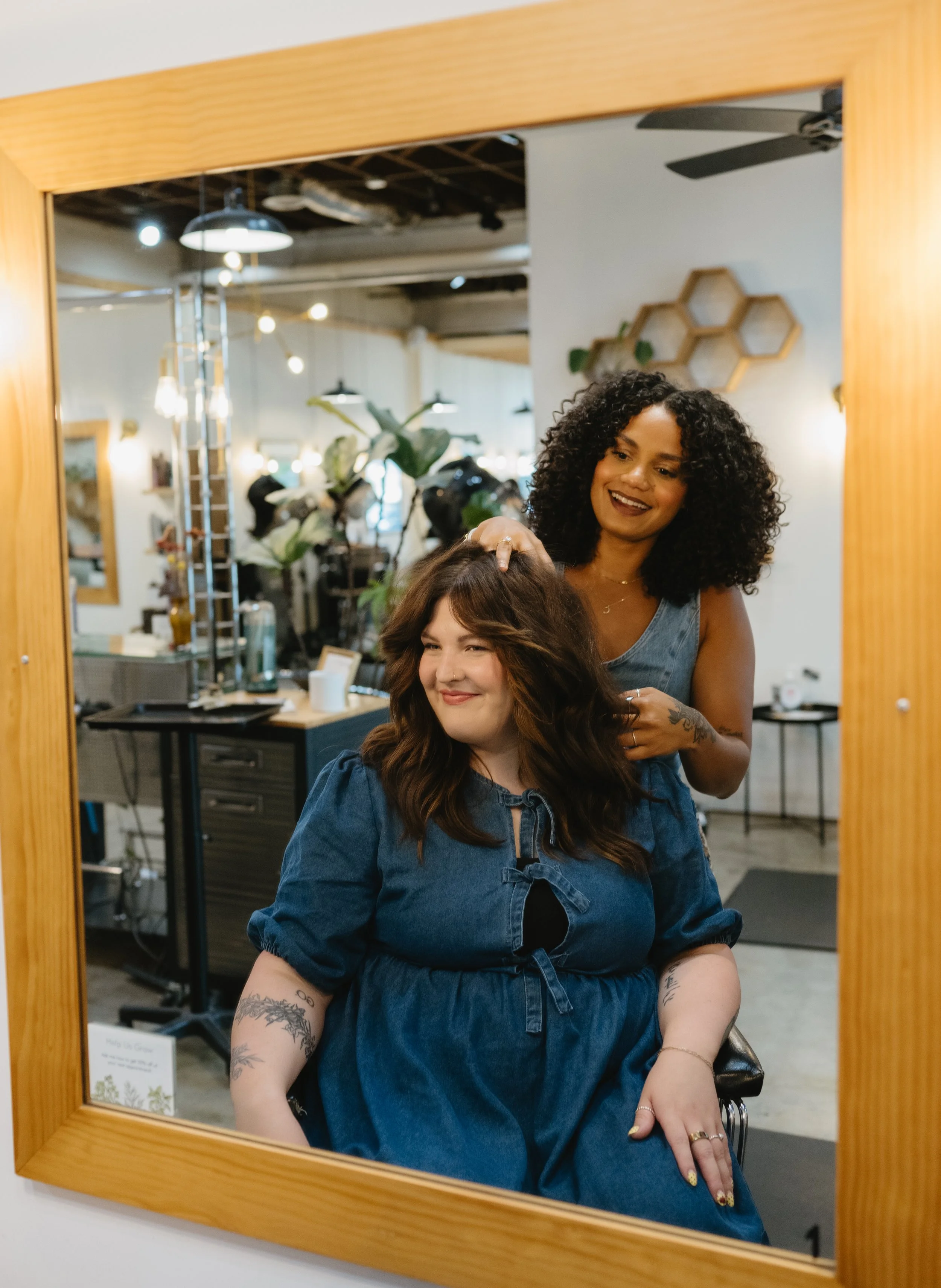 Salon Honey in Indianapolis, IN (2)