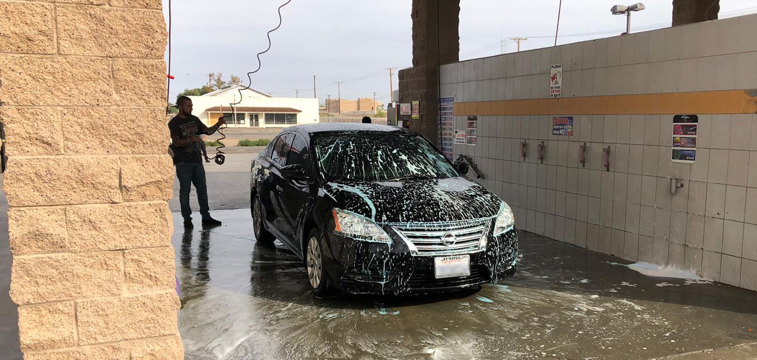 iClean Carwash in El Centro, CA (3)