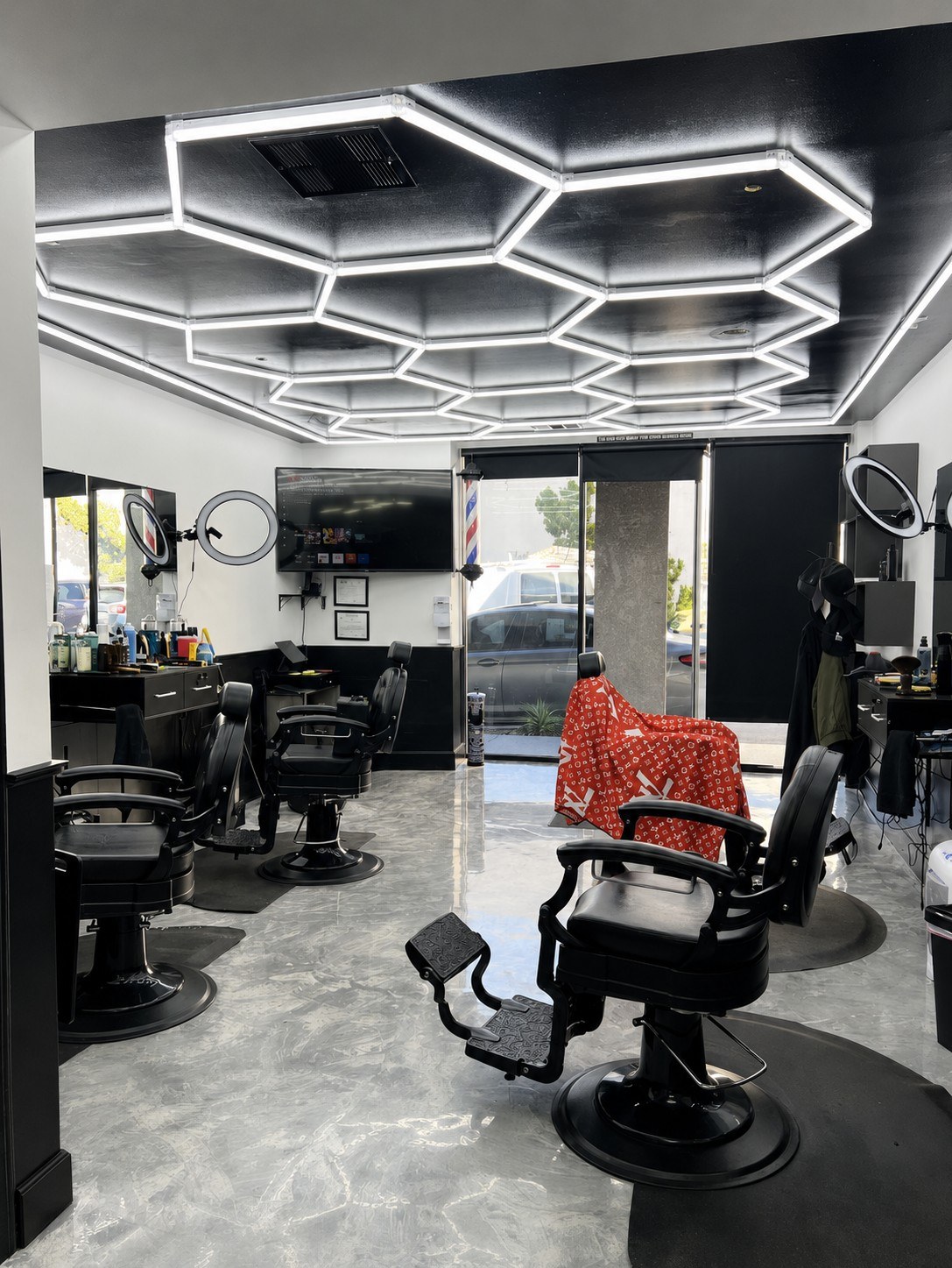 Jojo’s Barber Lounge in Glendale, CA
