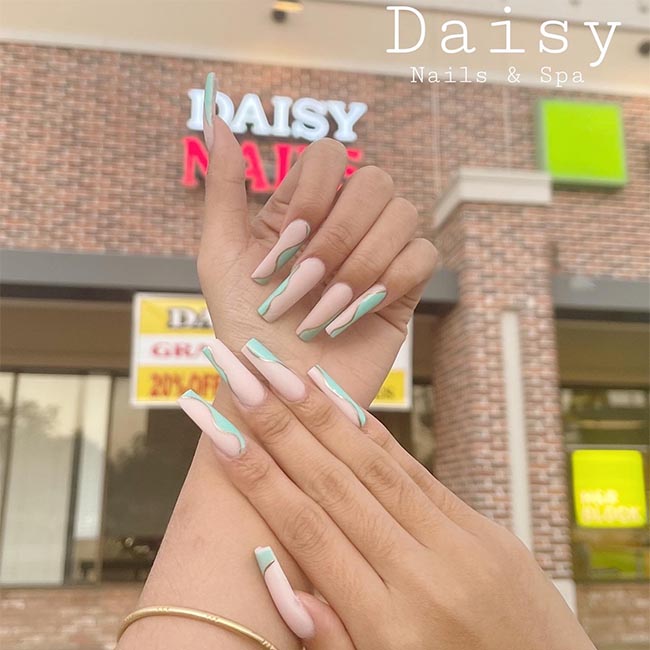 Daisy Nails & Spa in Harahan, LA (2)