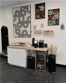 West Mane Beauty Bar in Hamilton, OH (3)