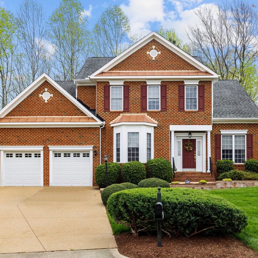 Jess McLaughlin | Richmond Real Estate Agent | REAL Broker, LLC in Crozier, VA (5)