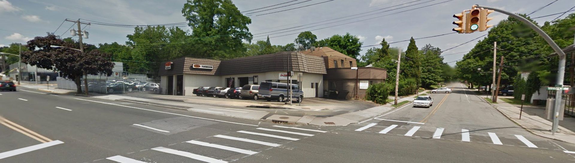 Lee Myles Transmissions & Auto Care in Roslyn Heights, NY (2)
