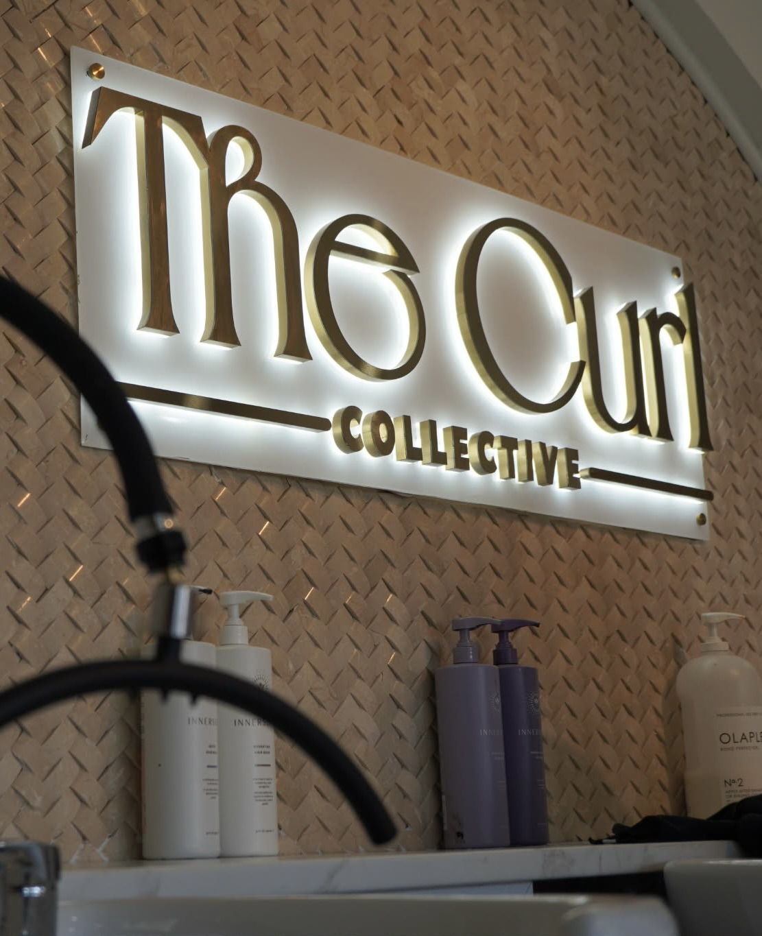 Amanda at The Curl Collective in Germantown, OH (4)