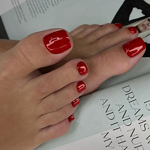 Klou nail studio in Newport Beach, CA (3)