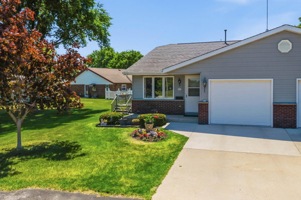 Wynveen & Associates Realty Co in Oostburg, WI