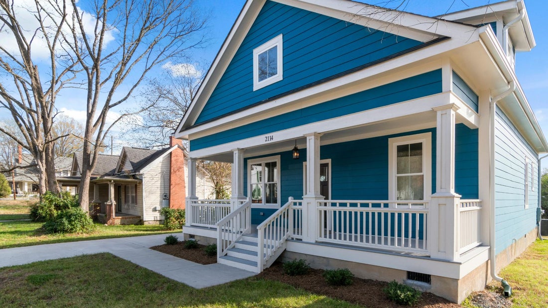 Brandi Bottenfield, REALTOR® in Denton, TX (2)