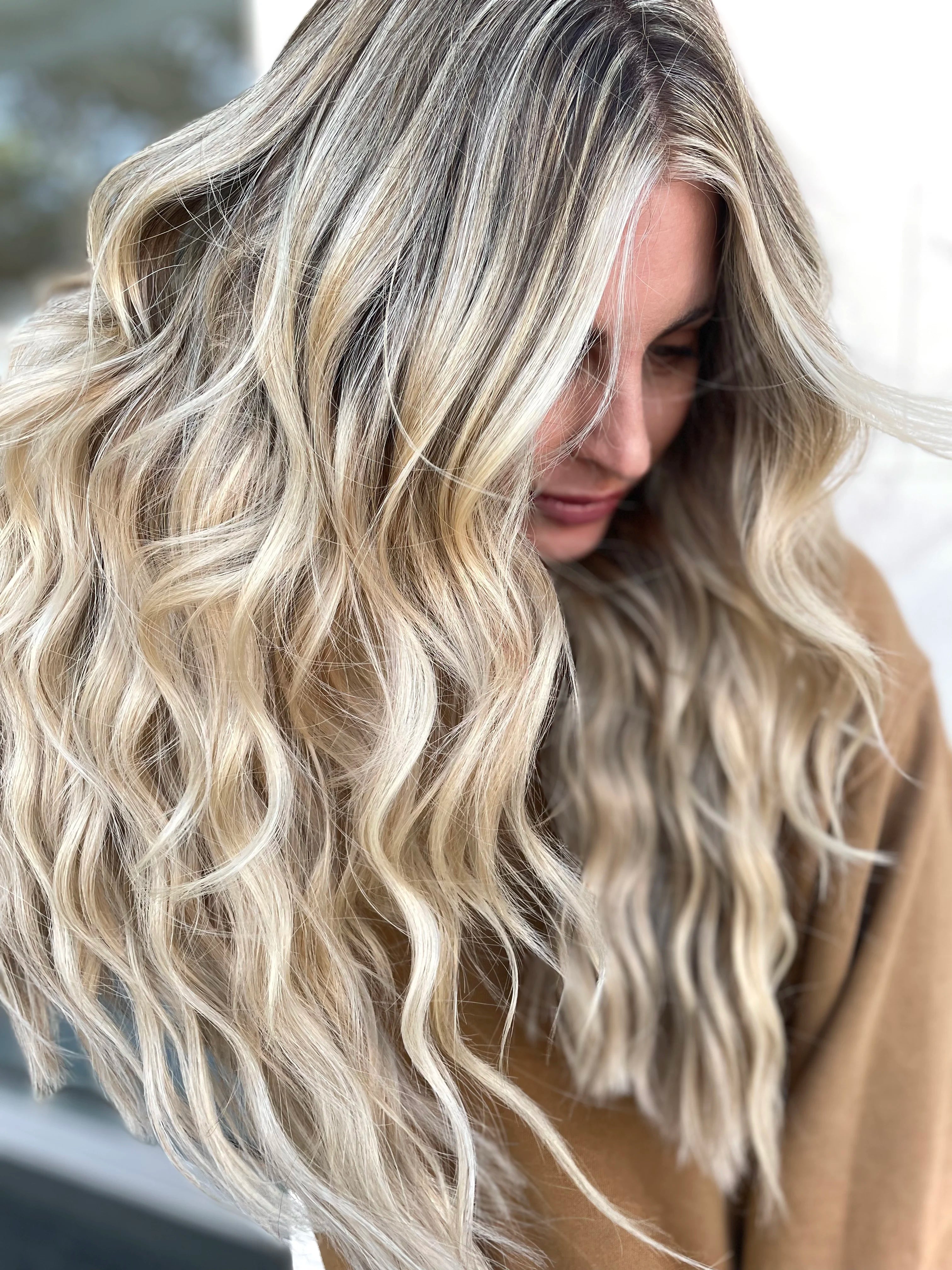 Maven & Mane Salon in Sarasota, FL