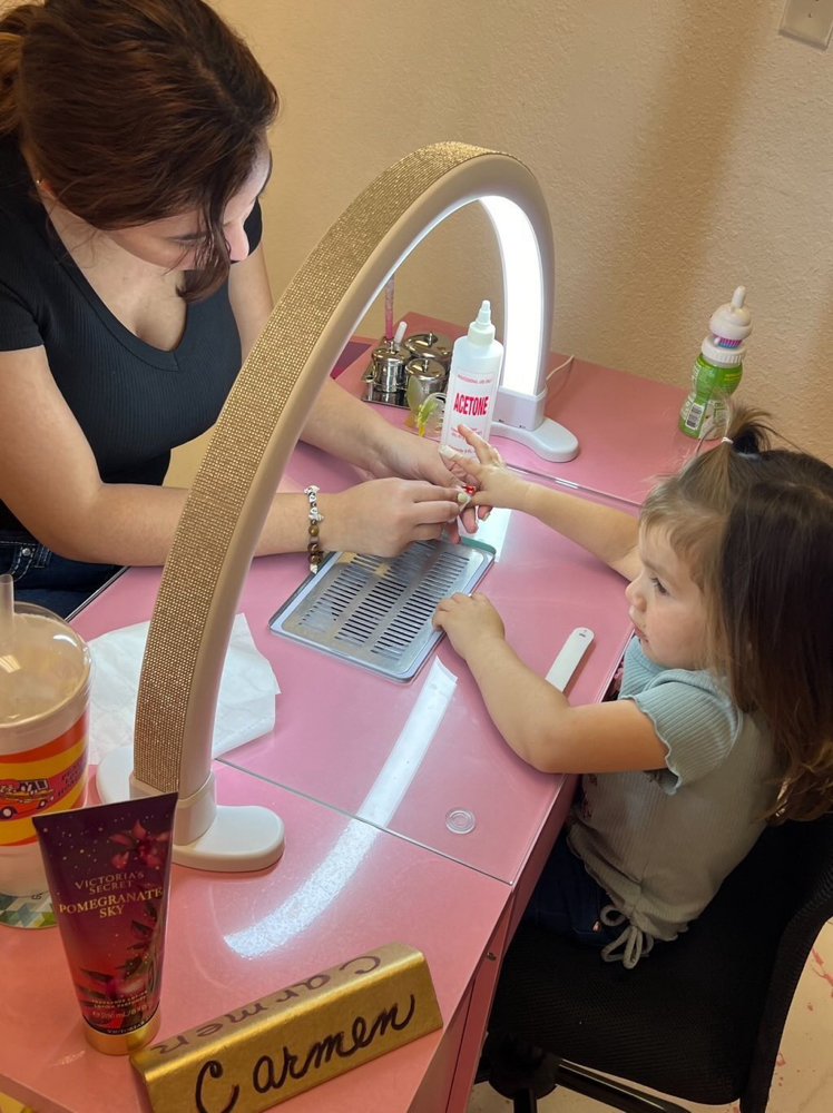 Exquisite Nails & More in Sebring, FL (3)