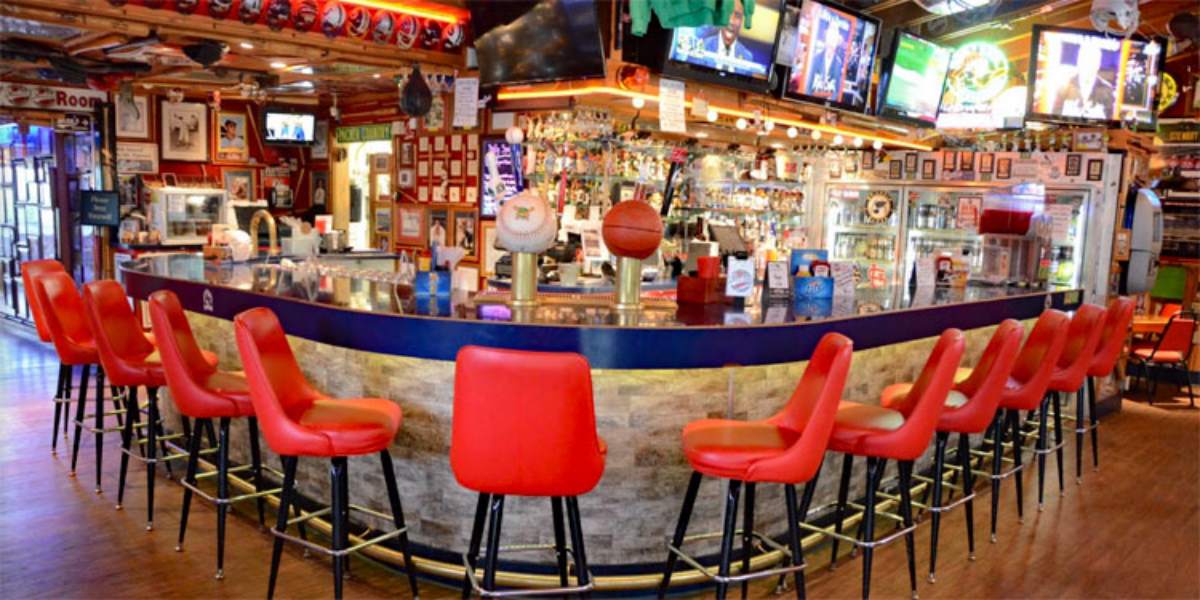 Rookies Food & Spirits in Mazomanie, WI (3)