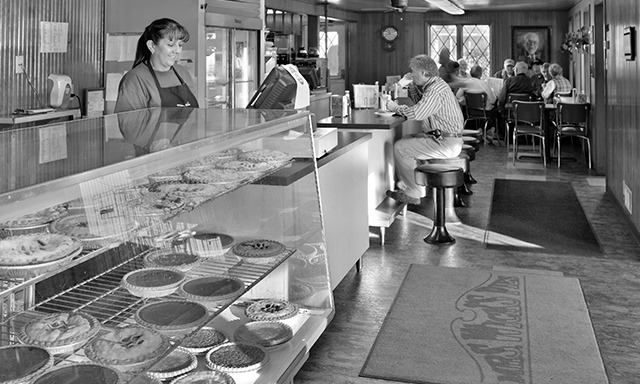 Mrs. Wick's Restaurant & Pie Shop in Winchester, IN