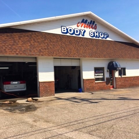 Mills Body Shop - Newburgh in Newburgh, IN (5)