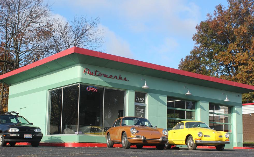 Autowerks LLC in Cuyahoga Falls, OH
