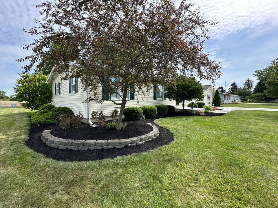 Black Swamp Lawncare LLC in Van Wert, OH