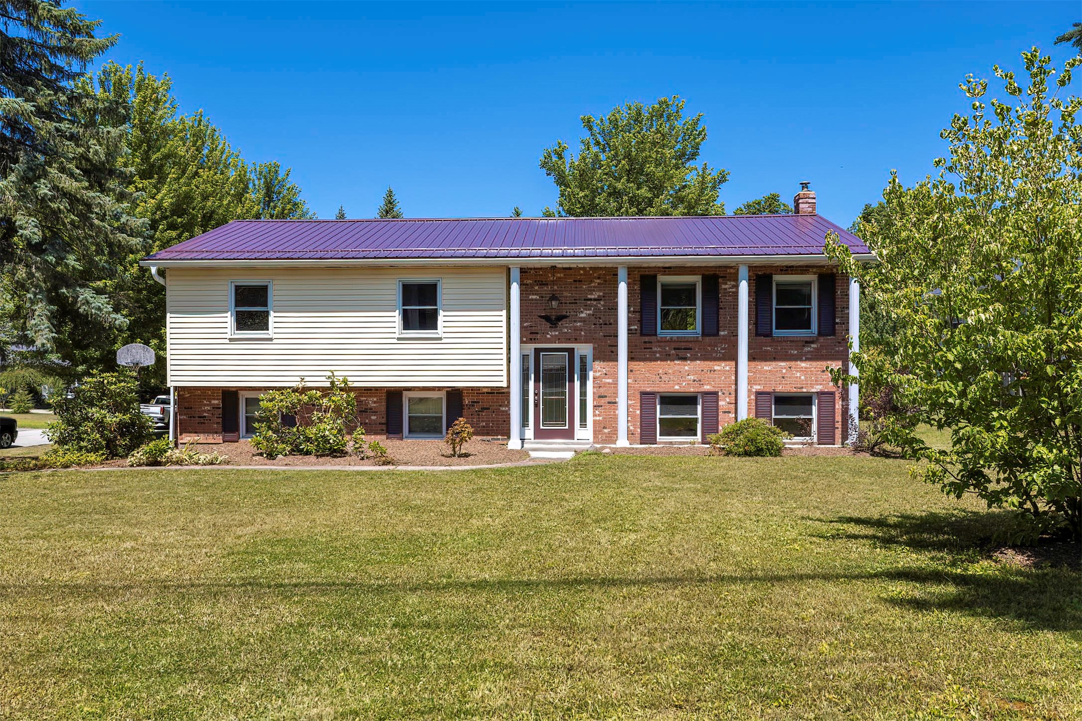 Agresti Real Estate in Erie, PA (2)