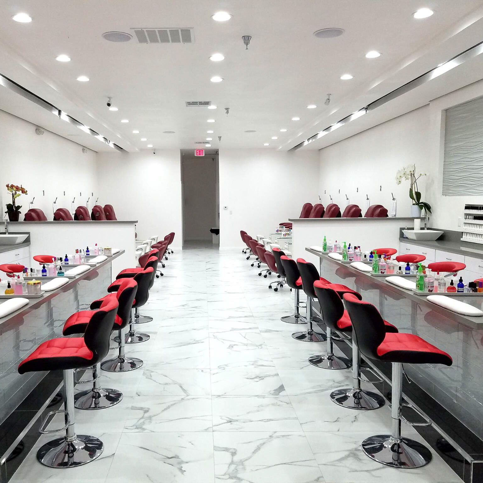 Phoenix' Grace Nails Spa in Costa Mesa, CA (3)