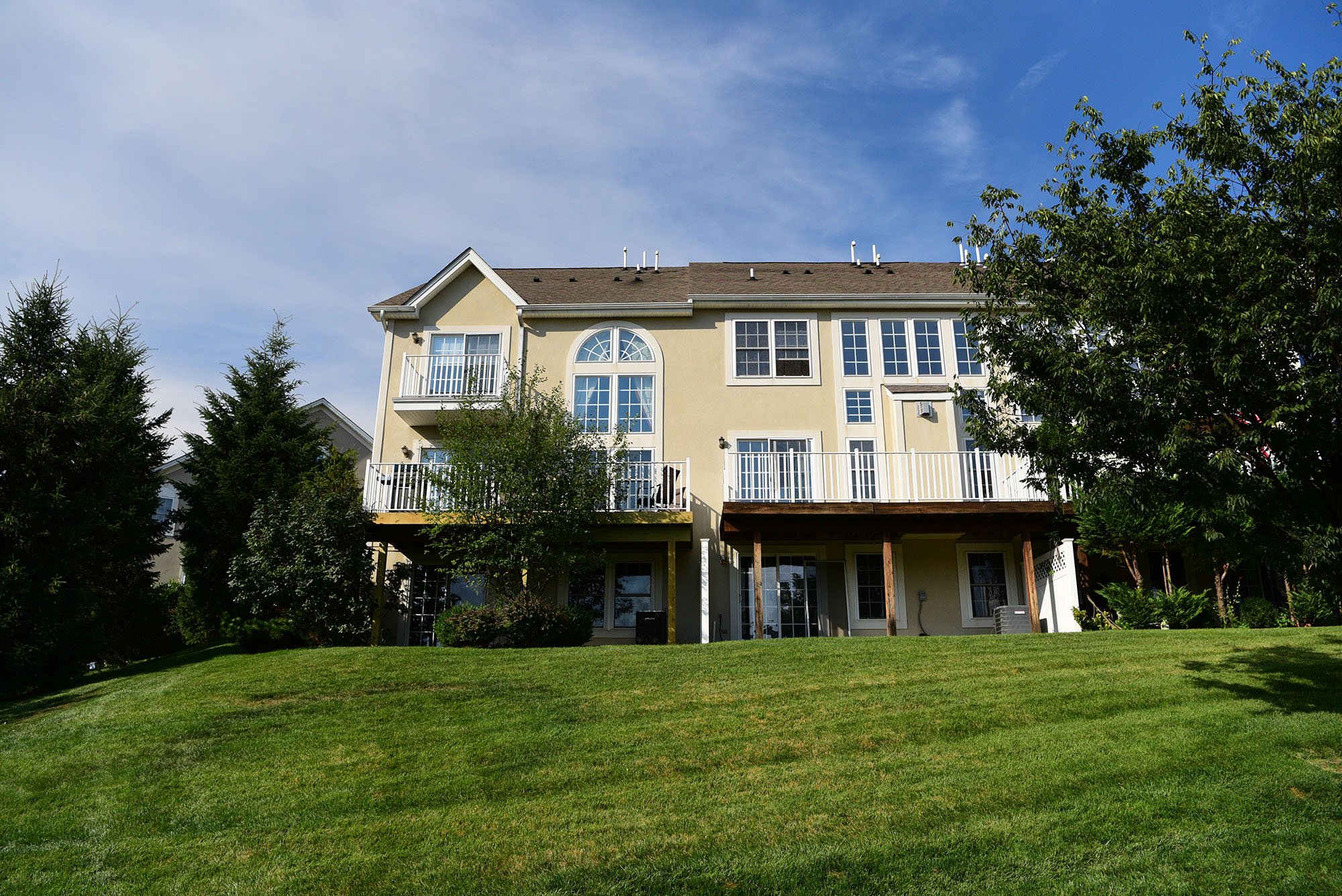 COREY JONES, COLDWELL BANKER in Jersey City, NJ (3)