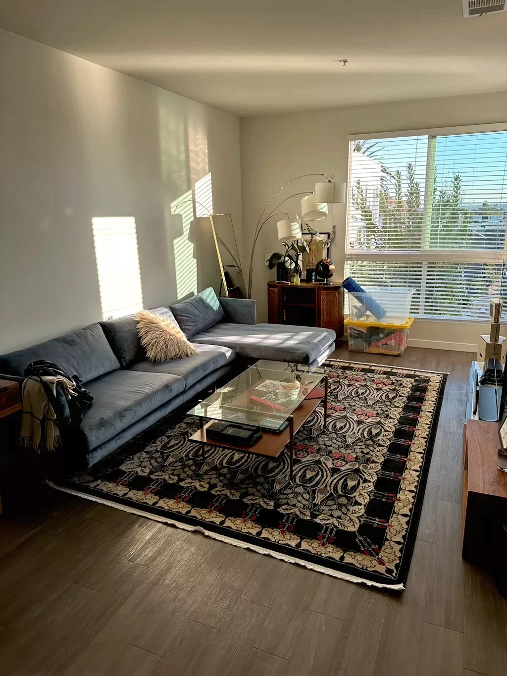 KBS Cleaning Services in Canyon Country, CA (2)
