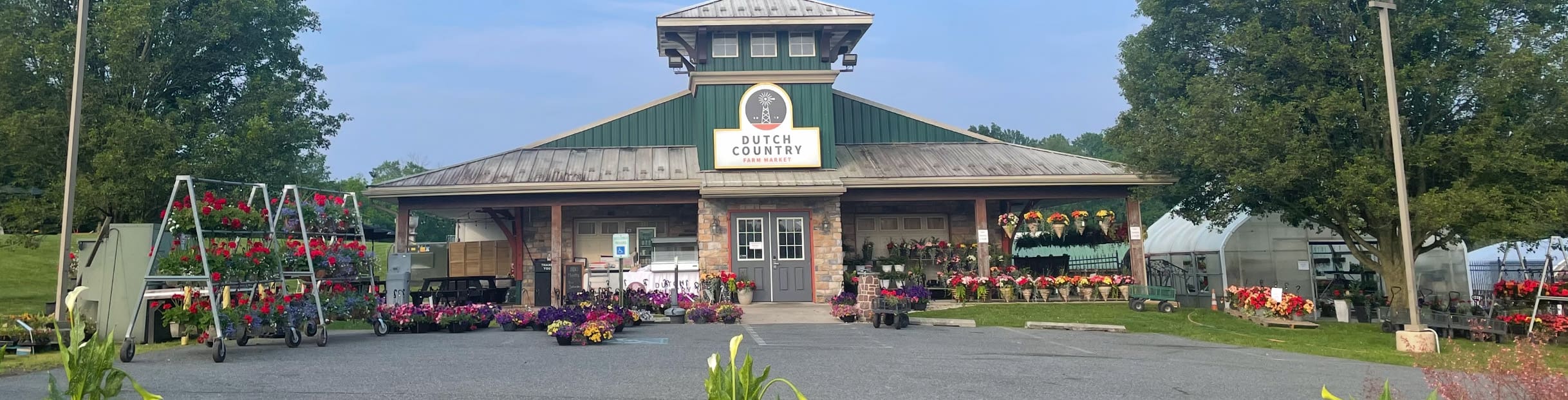 Dutch Country Farm Market in Spring City, PA