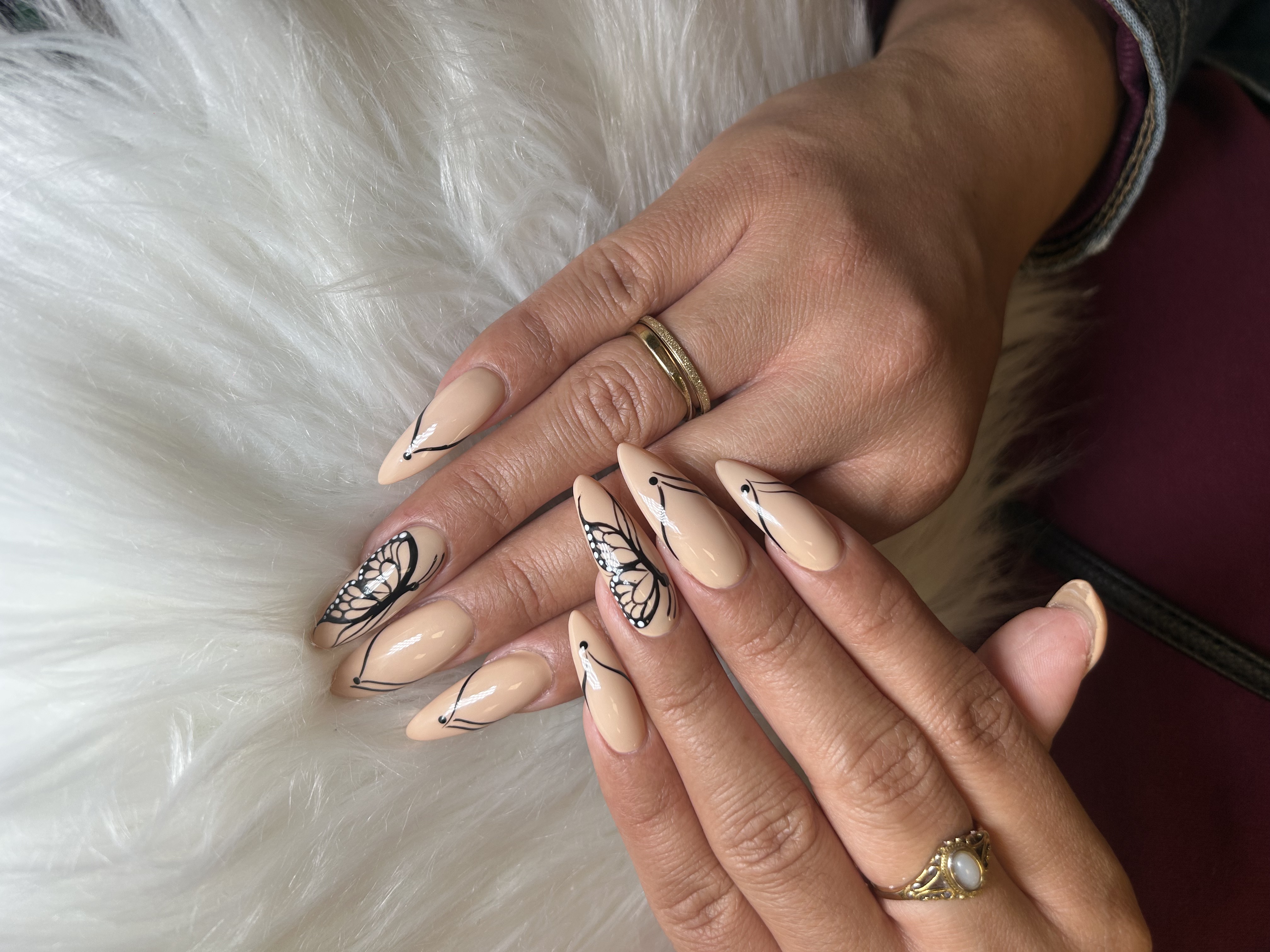 Naomi's Nail Salon & Makeup in Lyndhurst, NJ