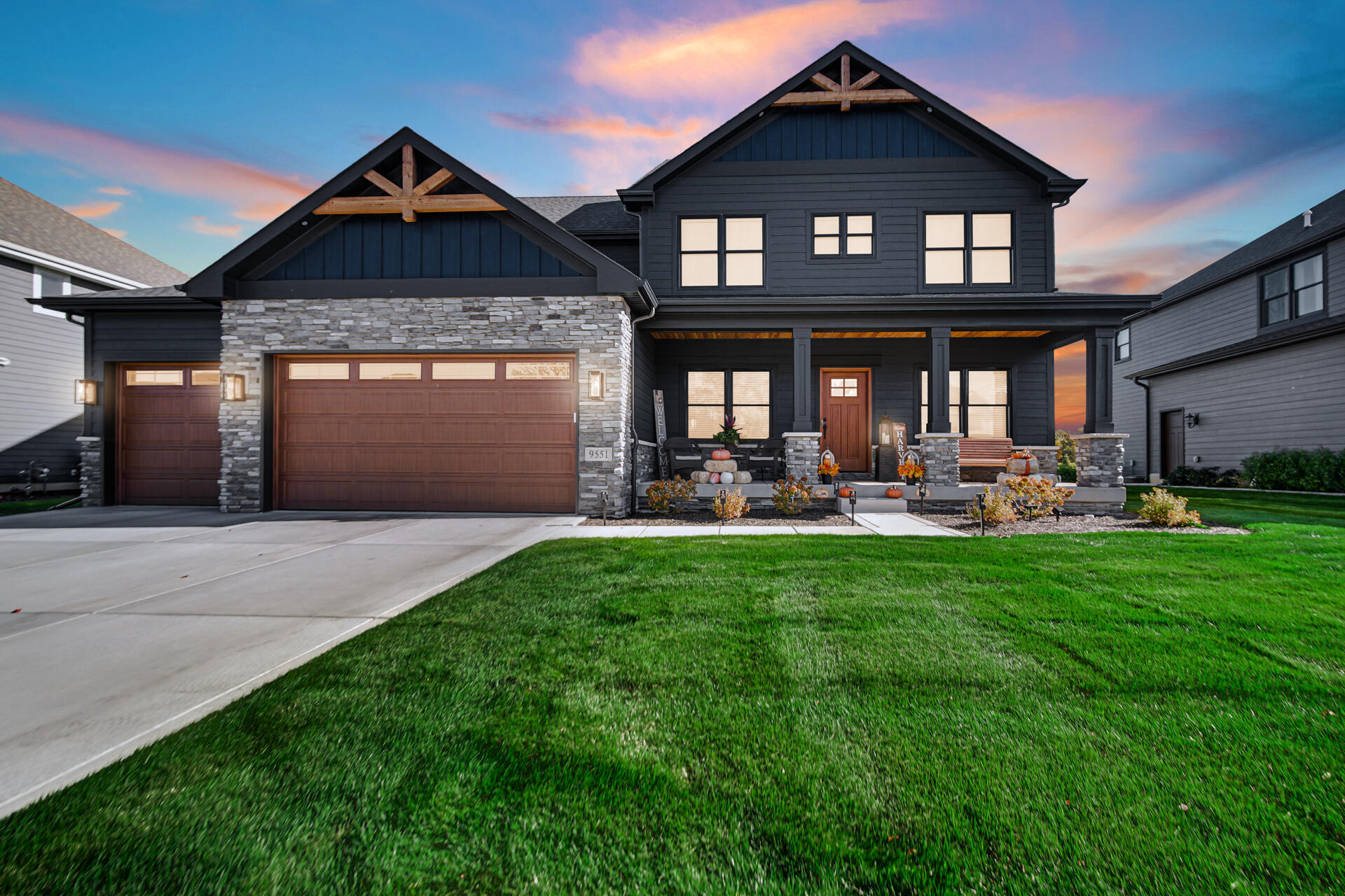 Nicole Hanson Group Real Estate in Crown Point, IN