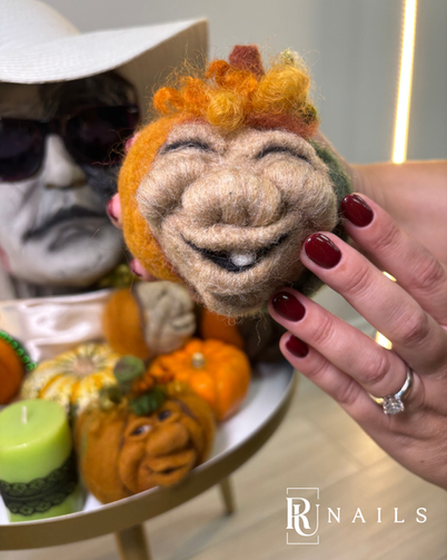 RU Nails in Santa Monica, CA (3)