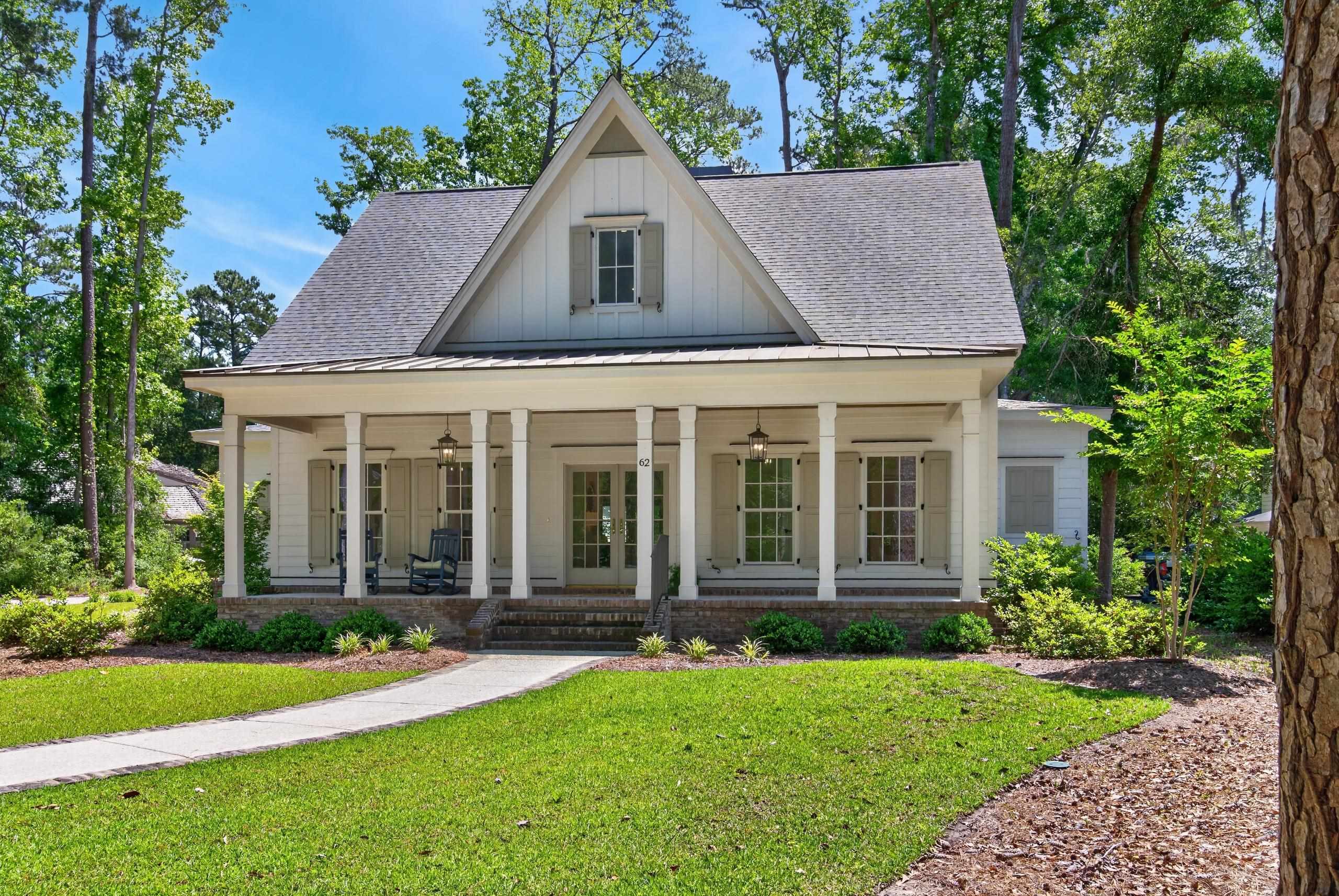 Lauren Fournier - Realtor at Peace Sotheby's International Realty in Pawleys Island, SC (3)