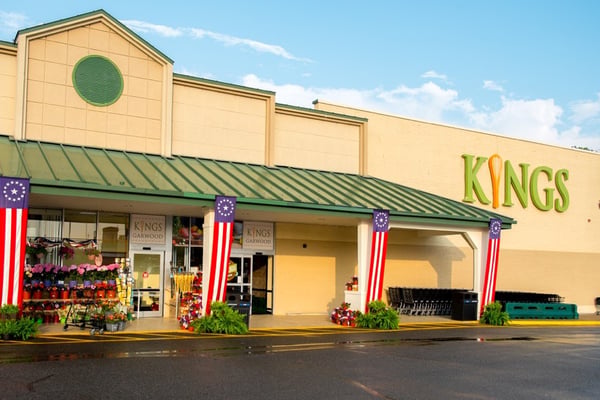 Kings Food Markets in Garden City, NY (4)