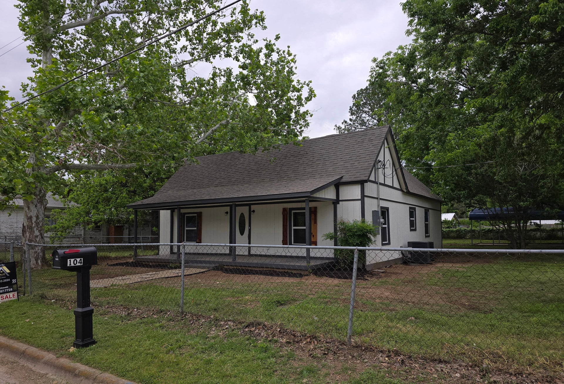 Bryan & Angela Taylor, Magnorum Realty in Boyd, TX