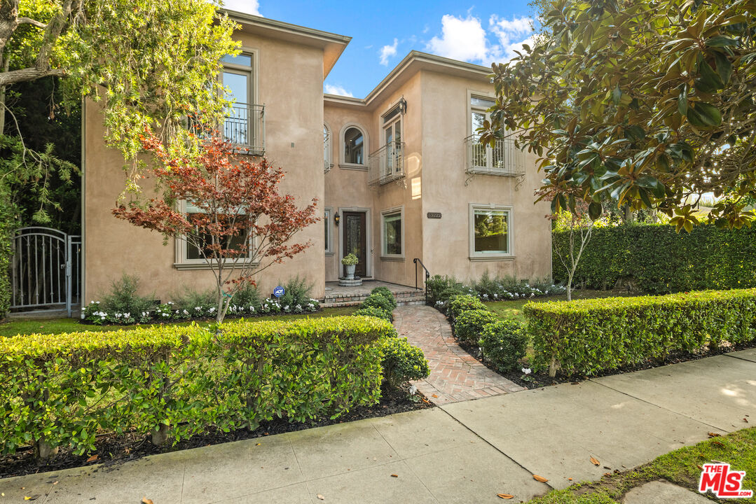 Megan Whalen Team | Los Angeles Real Estate Agents in Los Angeles, CA
