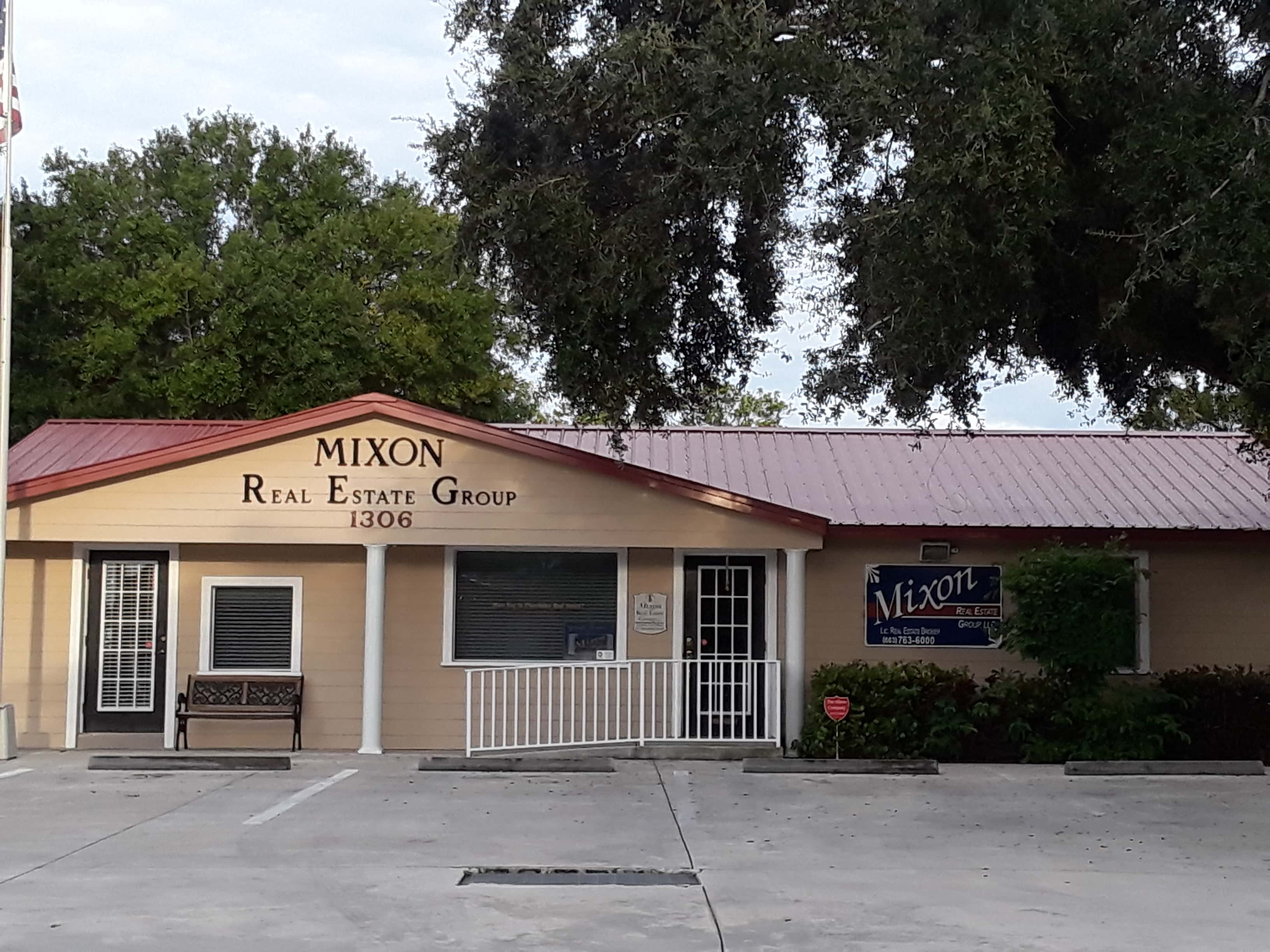 Mixon Real Estate Group, LLC in Okeechobee, FL (2)