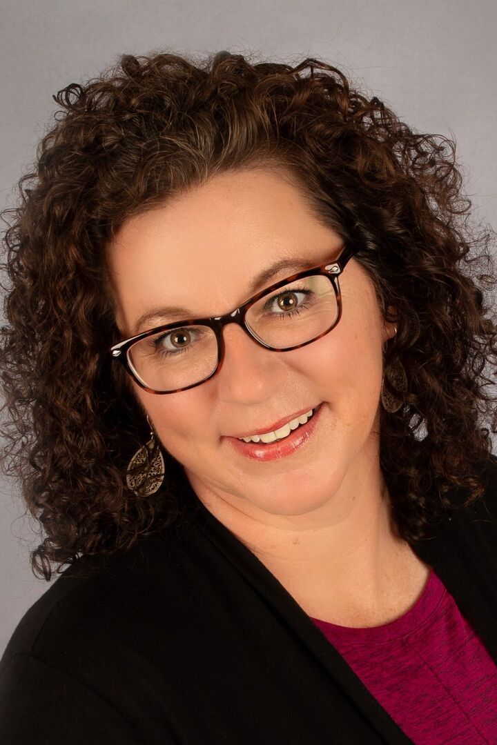 Sarah Layton Coldwell Banker Realty in Greencastle, PA (3)