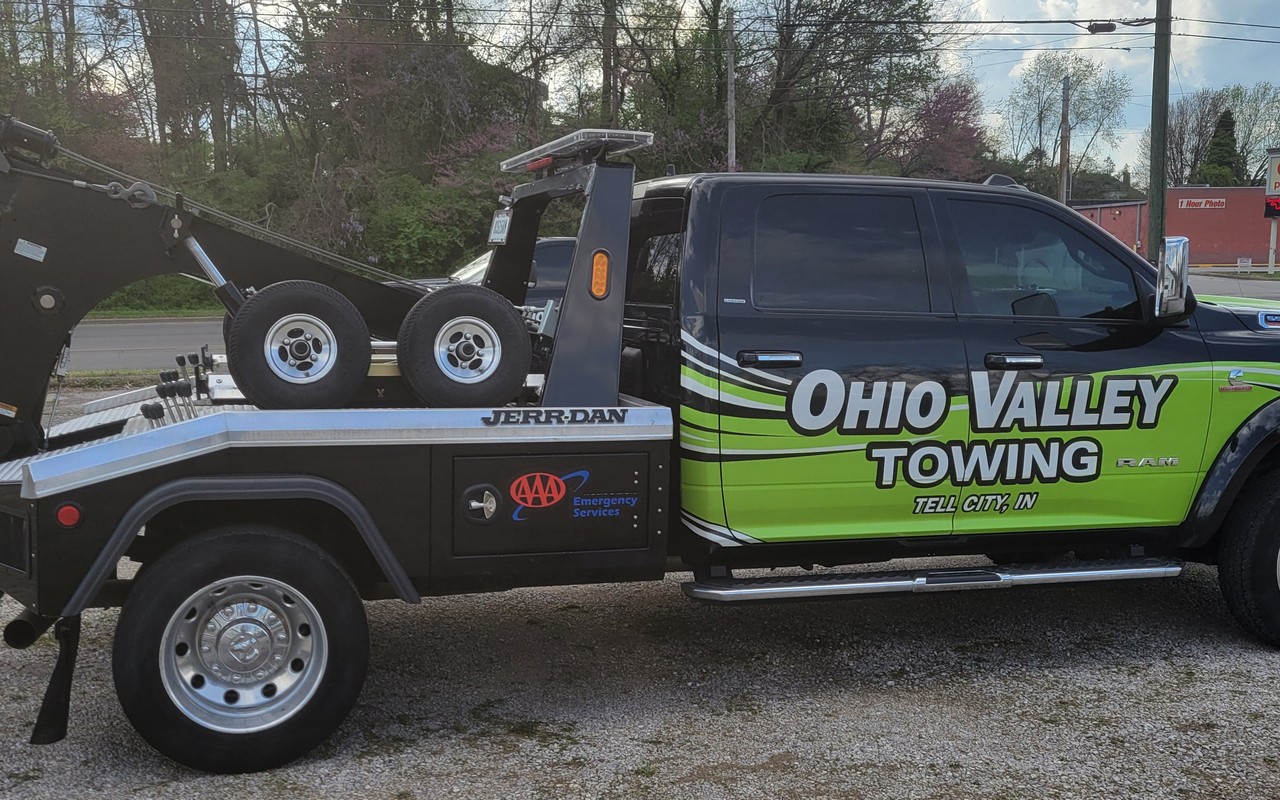 OHIO VALLEY TOWING & AUTO REPAIR LLC in Tell City, IN (2)