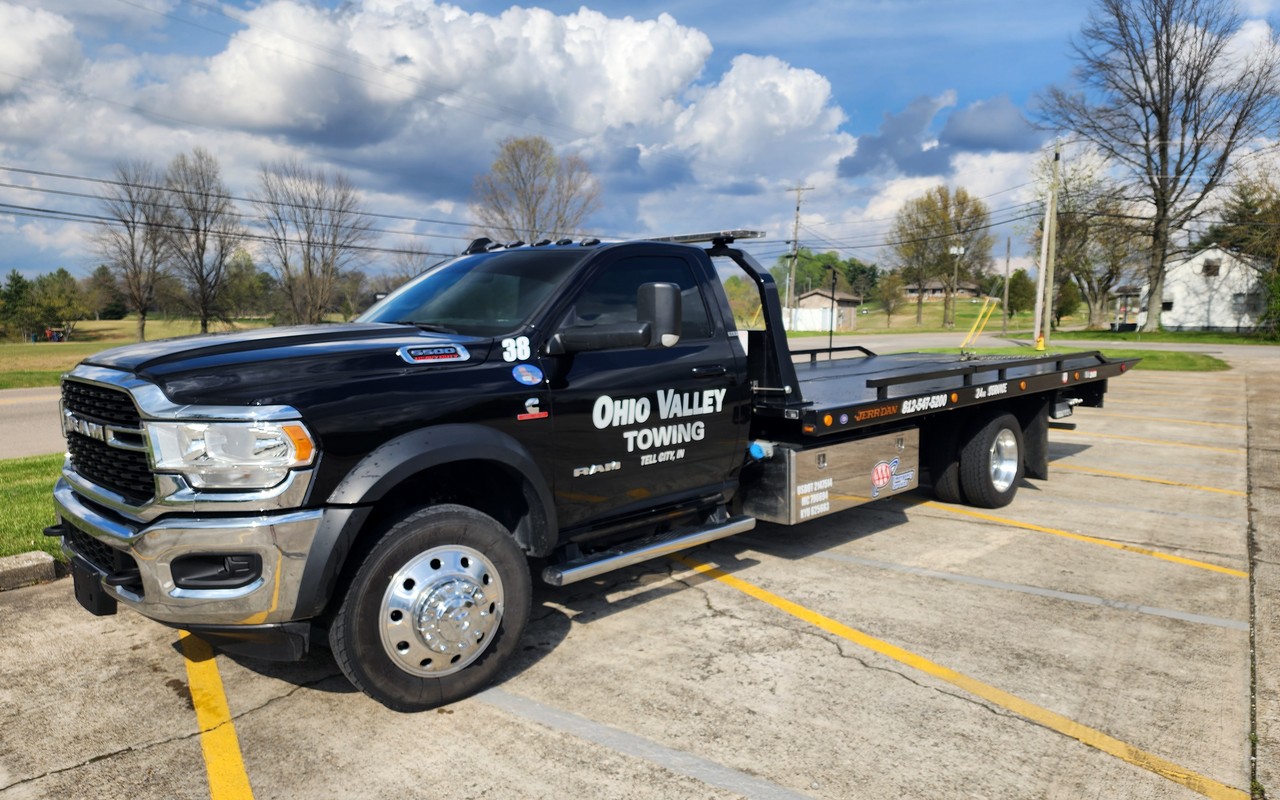 OHIO VALLEY TOWING & AUTO REPAIR LLC in Tell City, IN (5)