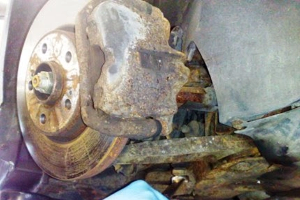 Bermudez's Auto Services & Repair in Brentwood, CA (3)