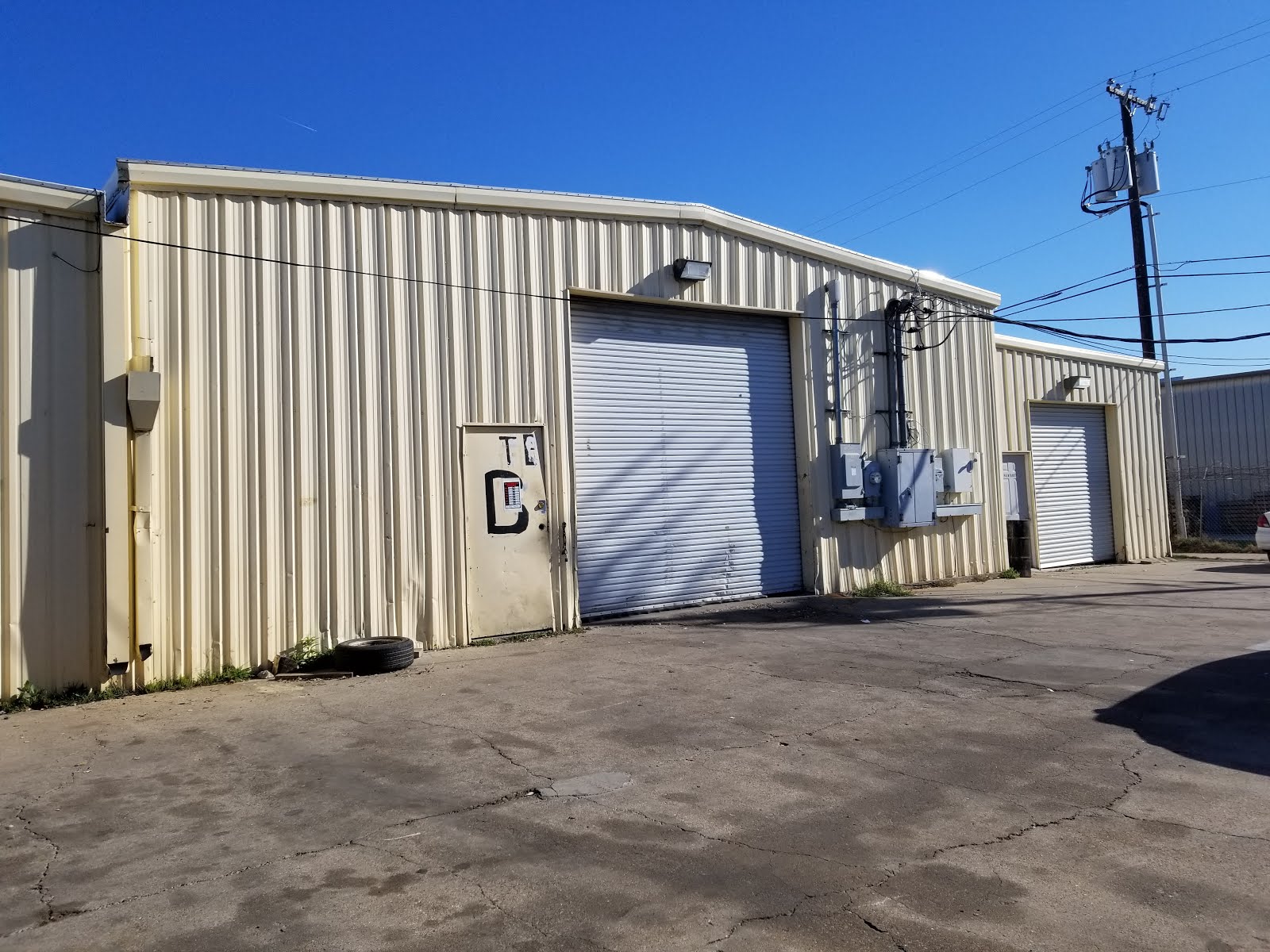 J & C Automobile Repair Shop in Grand Prairie, TX