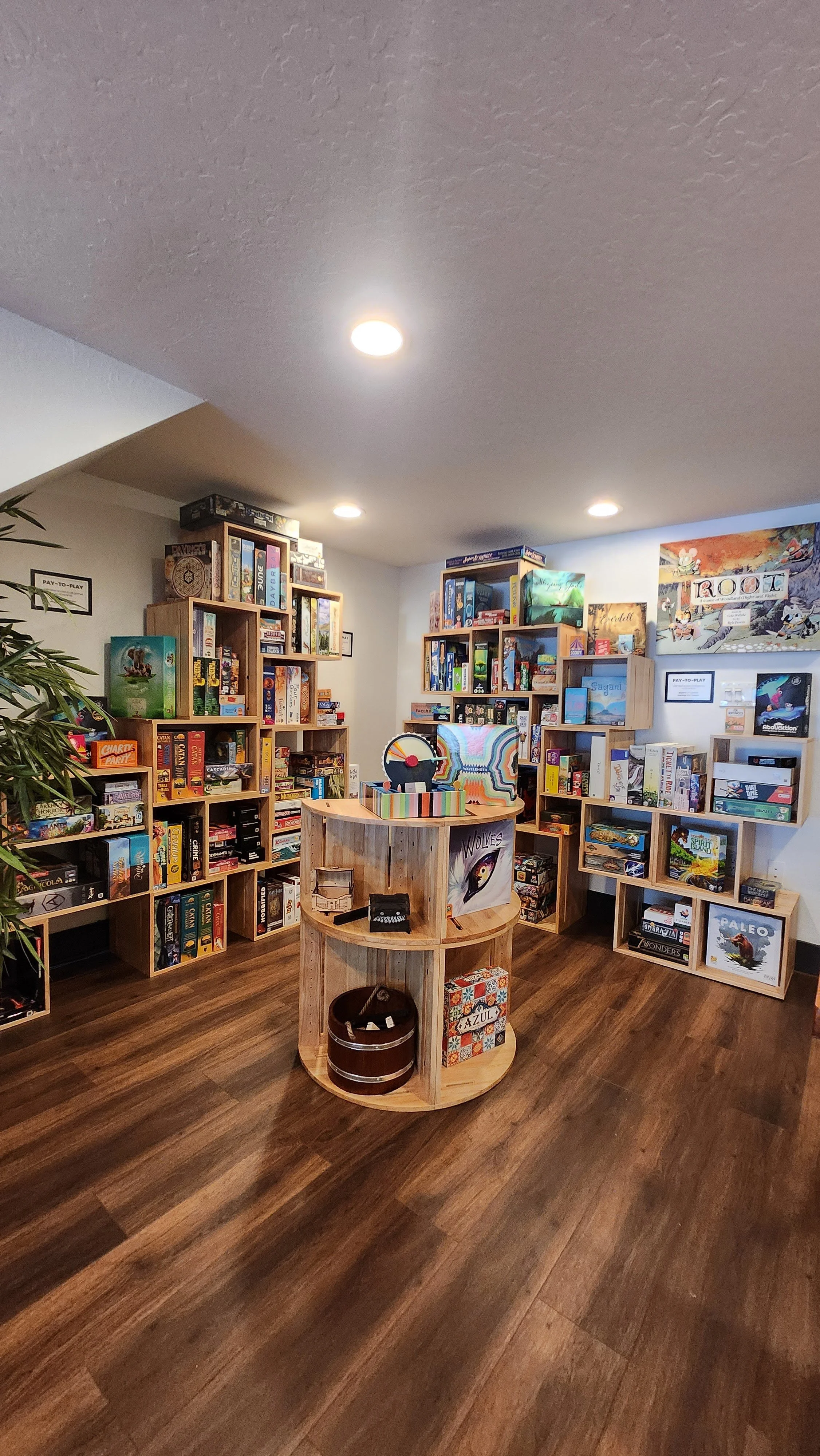 Plucky's Cafe in Burlingame, CA (2)