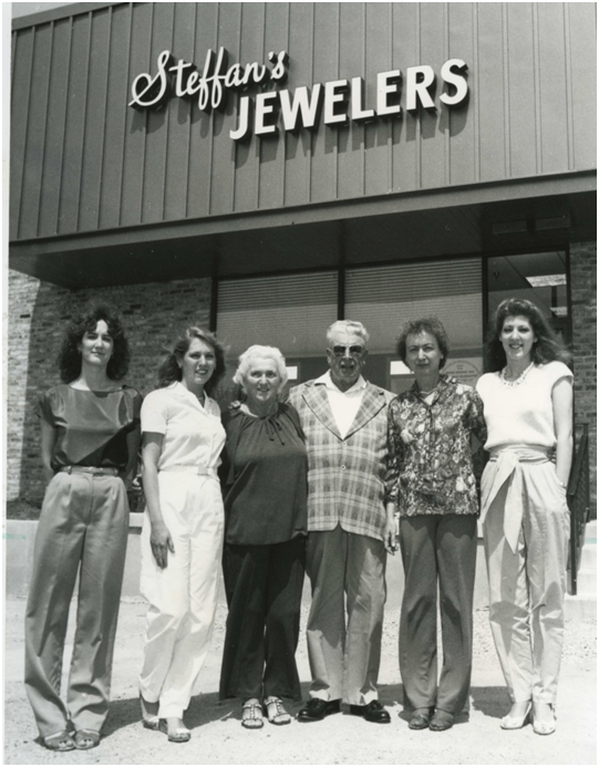 Steffan's Jewelers Elkhorn in Elkhorn, WI (2)