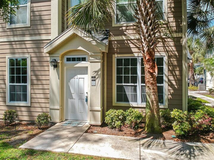 Ashley Goldstein & Jordan Jones | Sarasota Real Estate Agents in Sarasota, FL (3)