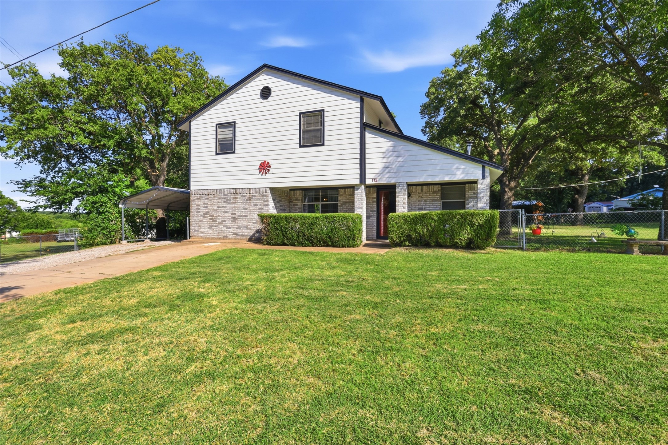 DeLaBerry Realty Group in Aledo, TX