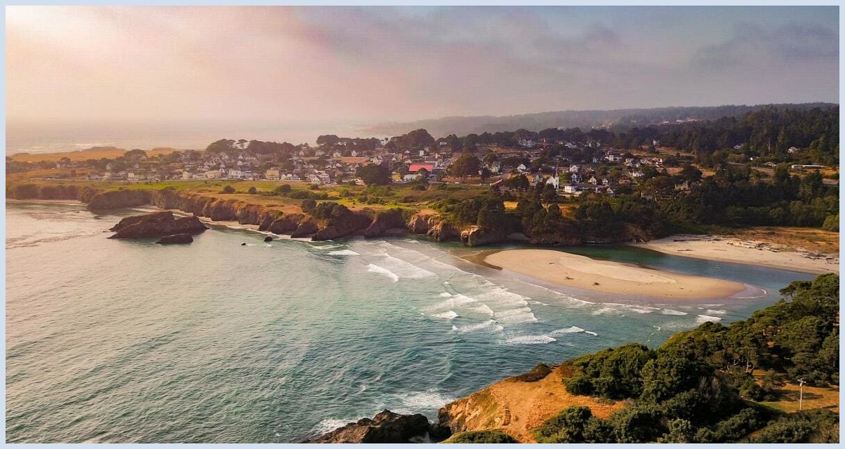 Mendocino Coast Chamber of Commerce & Visitor Center in Fort Bragg, CA