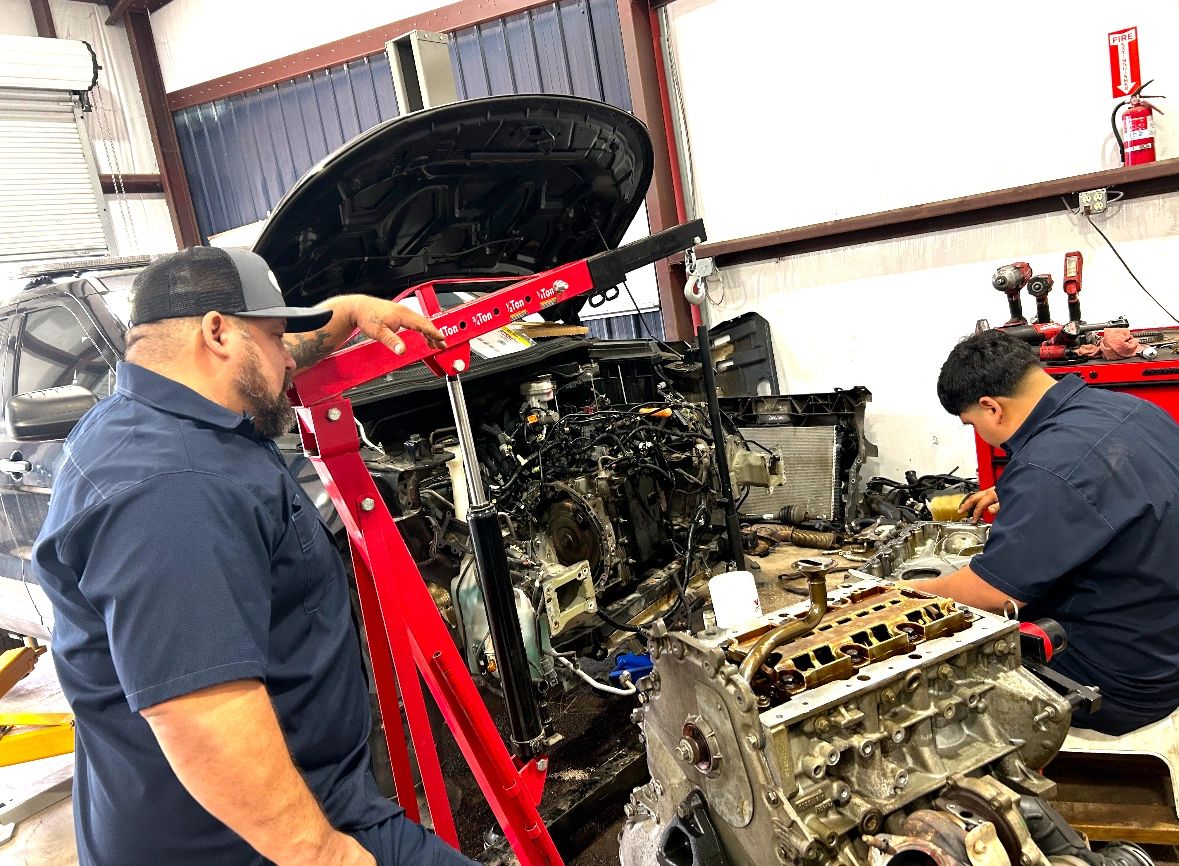 Non's Auto Repair, LLC in Waller, TX