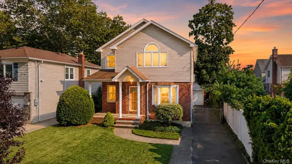 REAL BROKER - THE CULTURE TEAM in Franklin Square, NY (4)