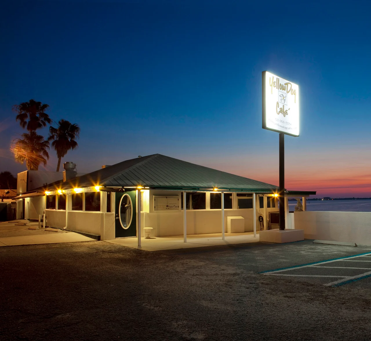 Yellow Dog Cafe in Malabar, FL (4)